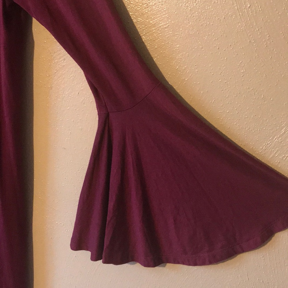 Spense burgundy dress w/flower - Picture 5 of 5